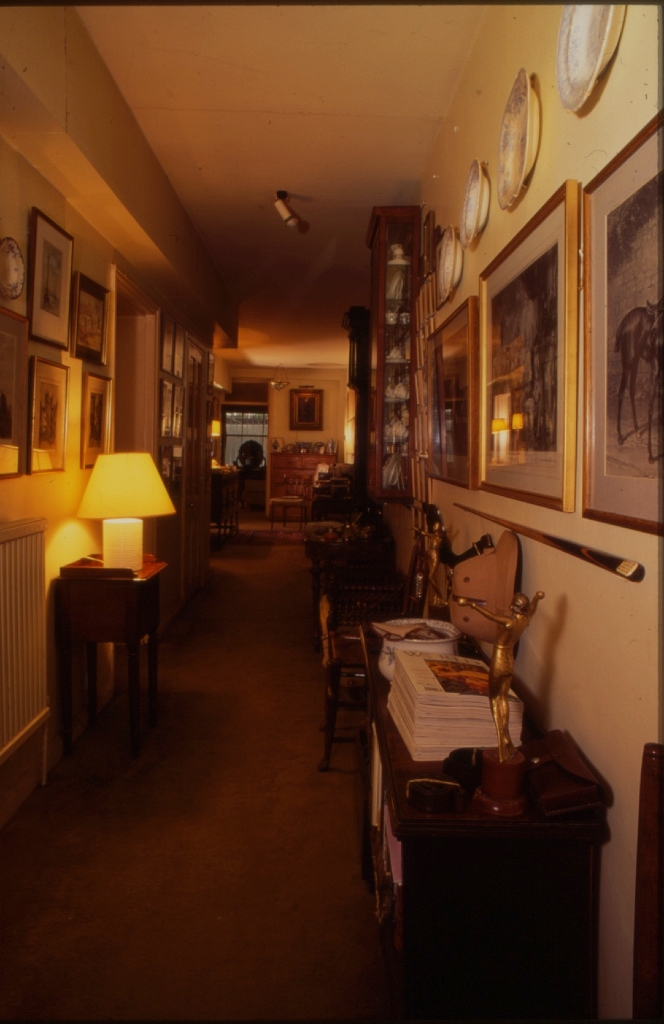 19910205 14 EARL'S COURT SQUARE HALL 14.jpg